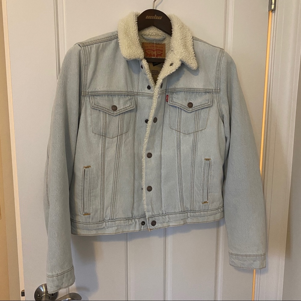 Levi’s Trucker Jacket with Shearling jean denim